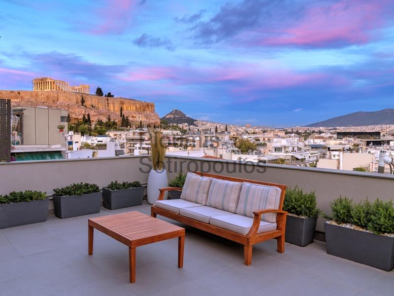 Luxurious Apartment Building near the Acropolis, Athens Greece for Sale