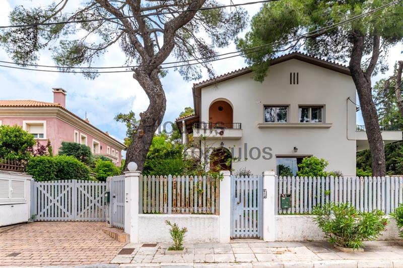 Three Residences in Ekali Greece for Sale