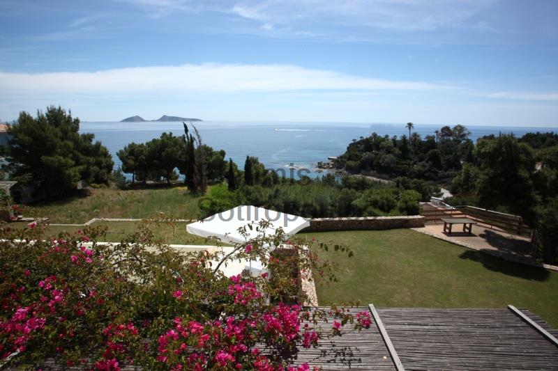 Villa in Saint Aimilianos, Porto Heli Greece for Sale