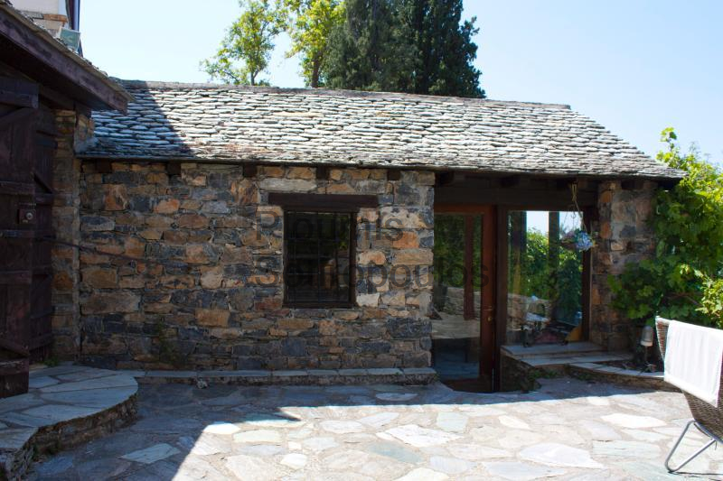 Αρχοντική Κατοικία στην Μακρινίτσα, Πήλιο Ελλάδα προς Πώληση