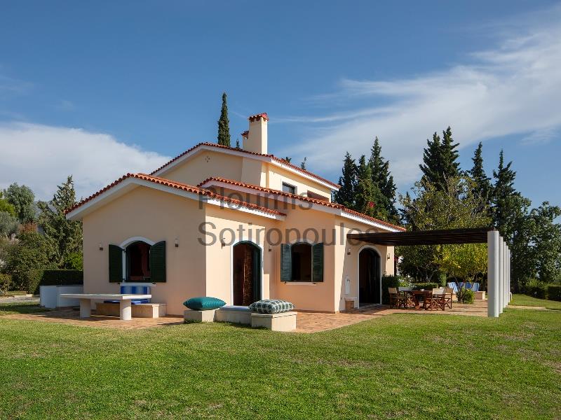 Contemporary Villa in Amarynthos, Evia Greece for Sale