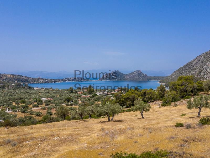 Land Plots with View to the Gulf of Corinth