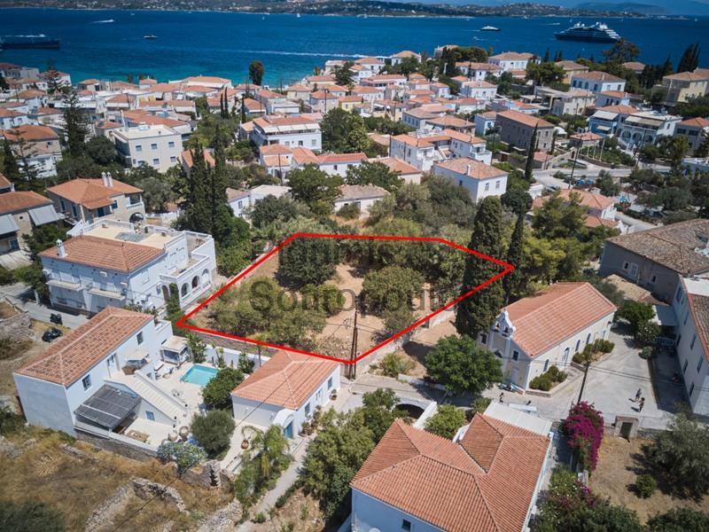Land Plot in Agios Mamas, Spetses