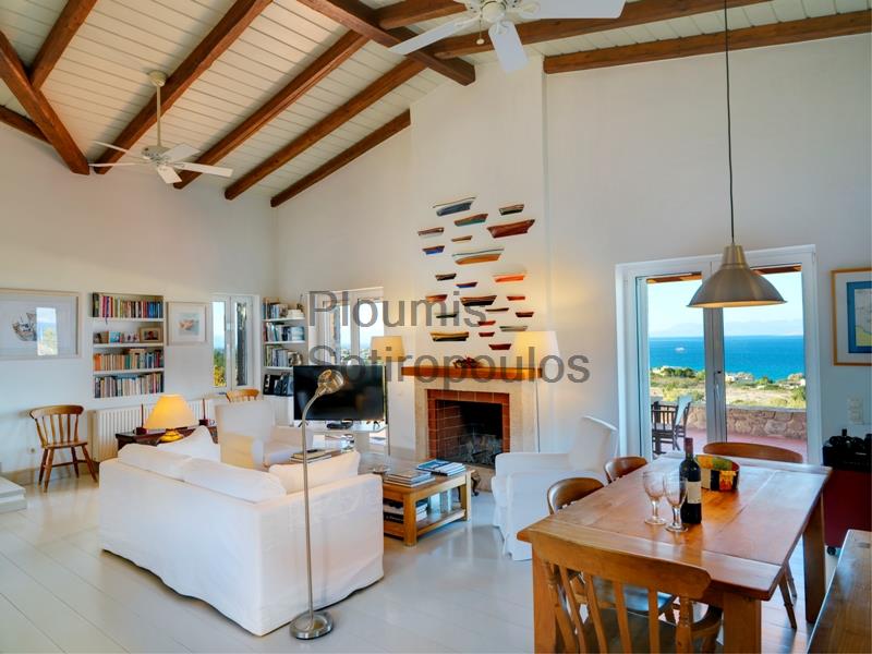 Beautiful Residence in Aegina Greece for Sale