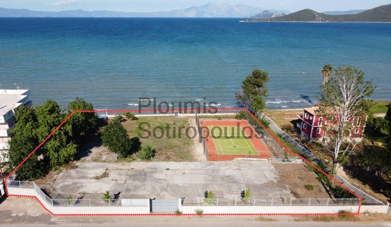 Beachfront Plot of Land with permit in Livanates,Fthiotida Greece for Sale