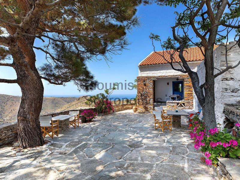 Traditional Stone Cottage in Kea Greece for Sale