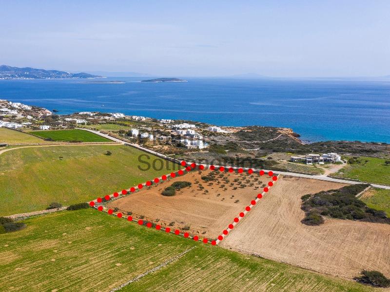 Exceptional plot of land with permit,Antiparos Greece for Sale