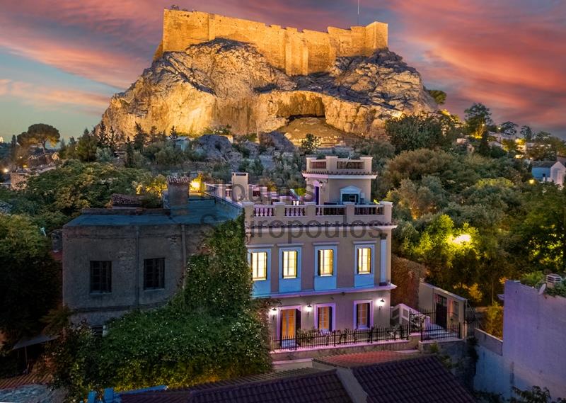 Windsong Plaka, Athens Greece for Sale