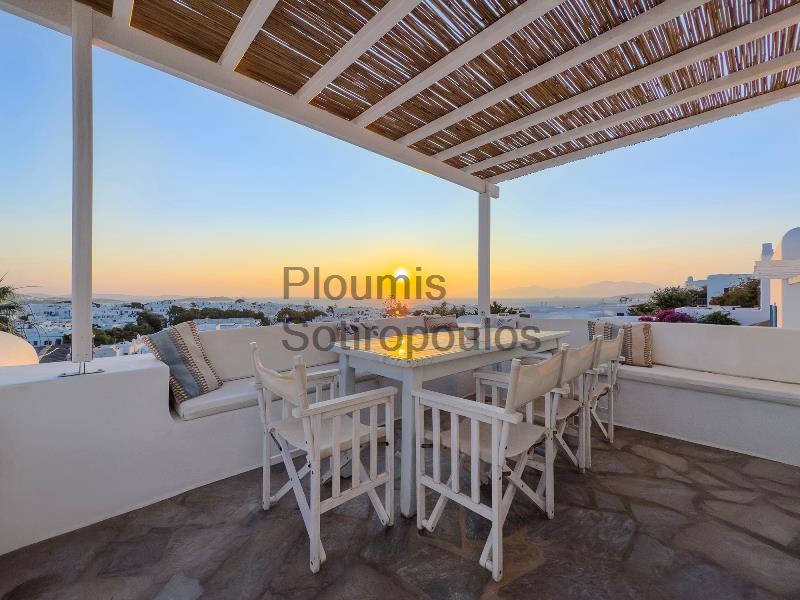 Ενα Μυκονιάτικο Κόσμημα